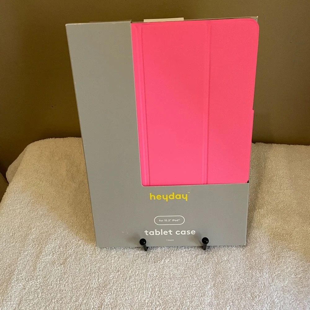 Heyday Bright Pink Tablet Cover compatible IPad 10.2